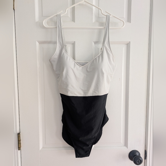 Summersalt Seascape Sweetheart One Piece In White And Black Size 12 Classic - Picture 4 of 9